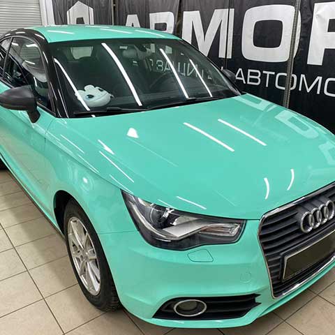 Оклейка автомашин цветными виниловыми плёнками
